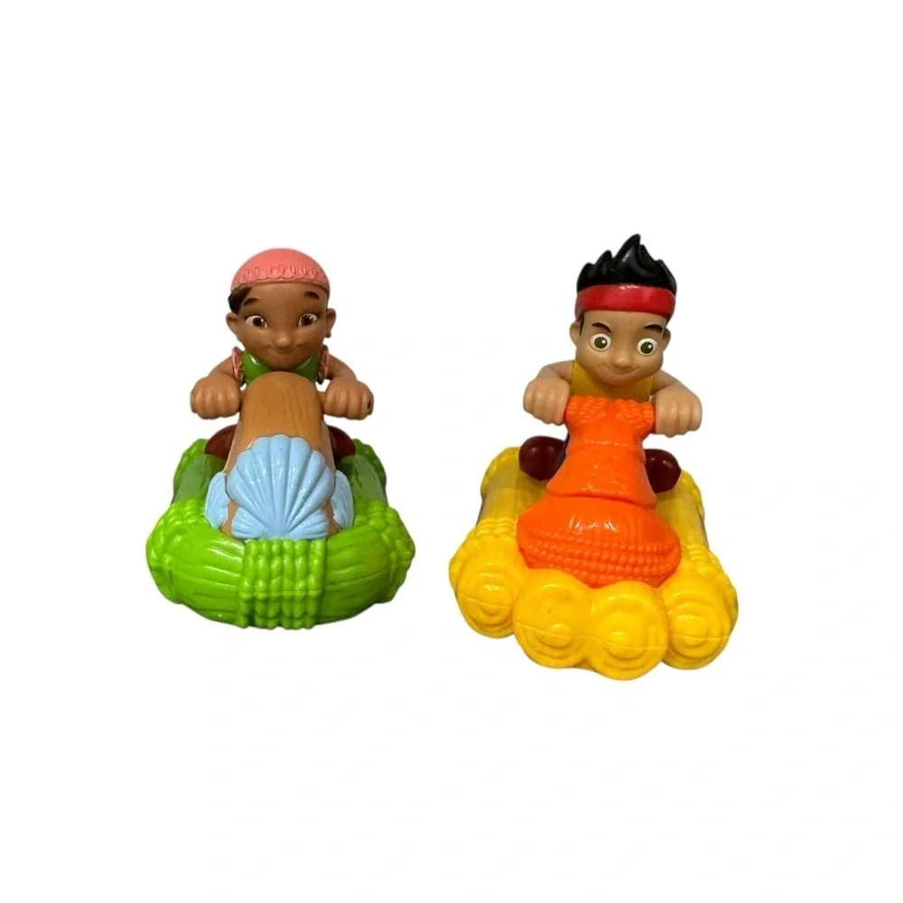 2011 Mattel Jake &The Neverland Pirates Jake & Izzy Water Raft Race Cars
